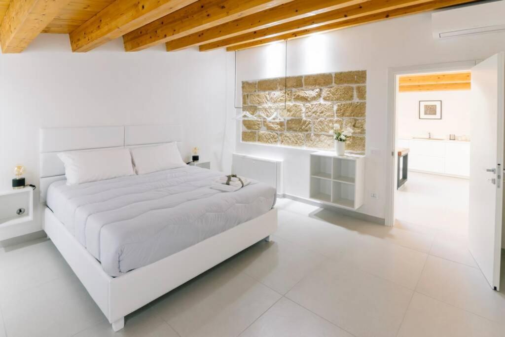 Bnb Dolcevita Gold Lägenhet Palermo Exteriör bild