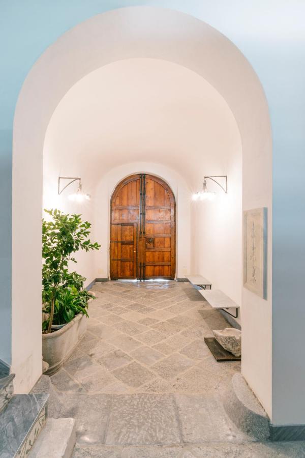 Bnb Dolcevita Gold Lägenhet Palermo Exteriör bild