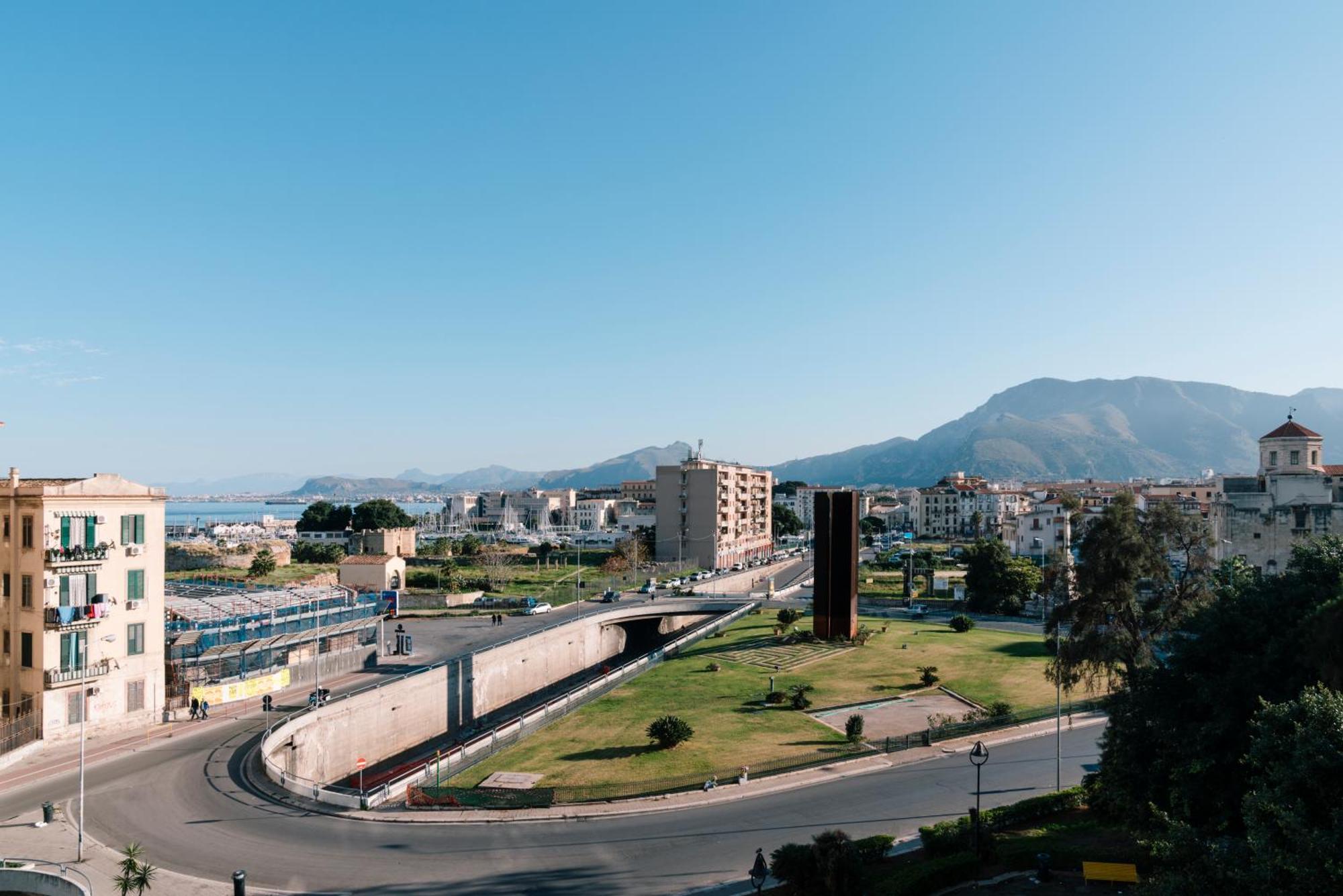 Bnb Dolcevita Gold Lägenhet Palermo Exteriör bild